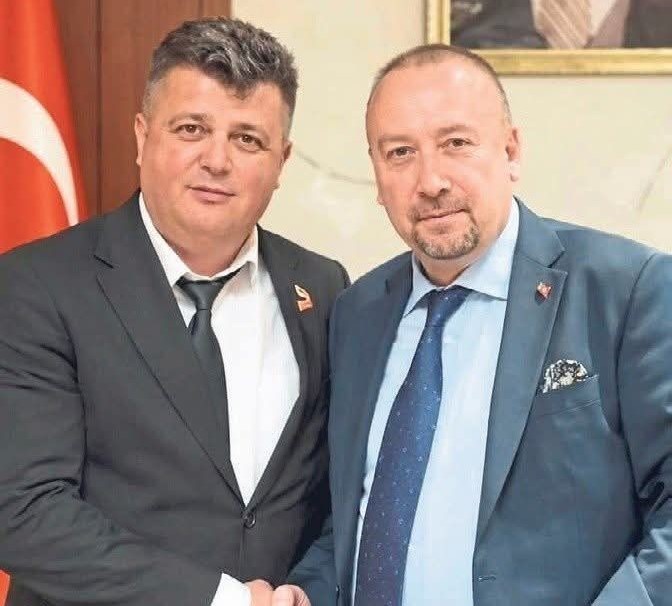 �ZKAN YALIM�IN ��F�R�NDEN �OK �DD�ALAR!!
